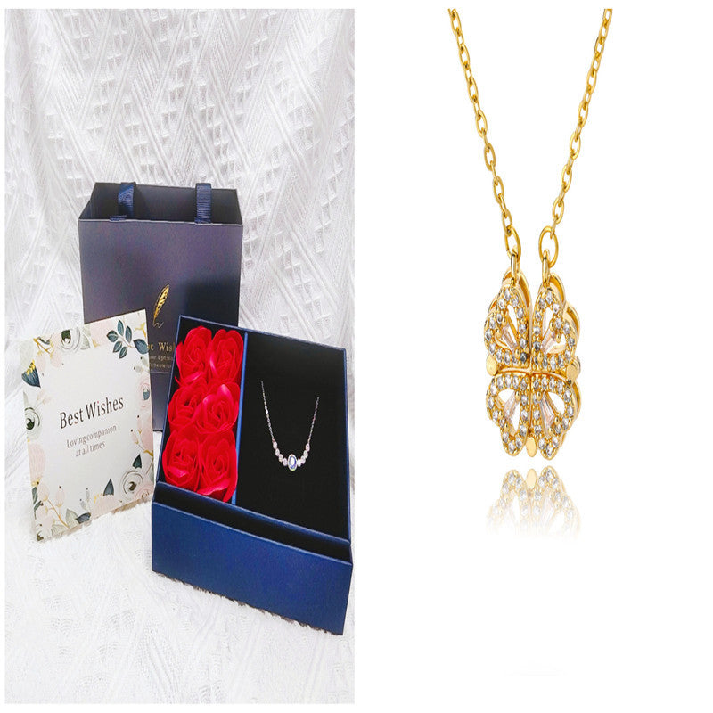 Flovy: Love Folding Necklace