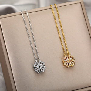 Flovy: Love Folding Necklace