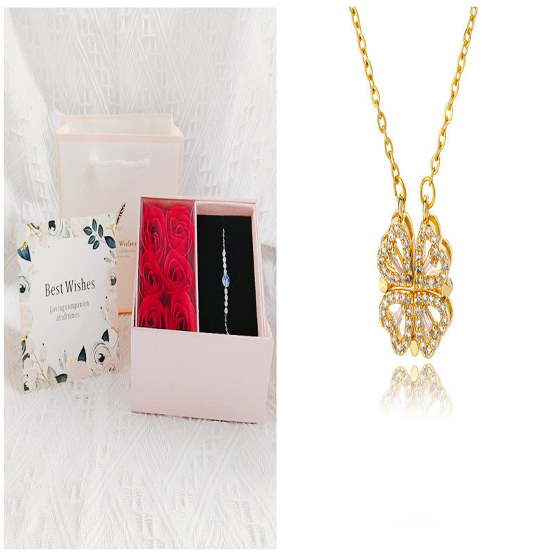 Flovy: Love Folding Necklace