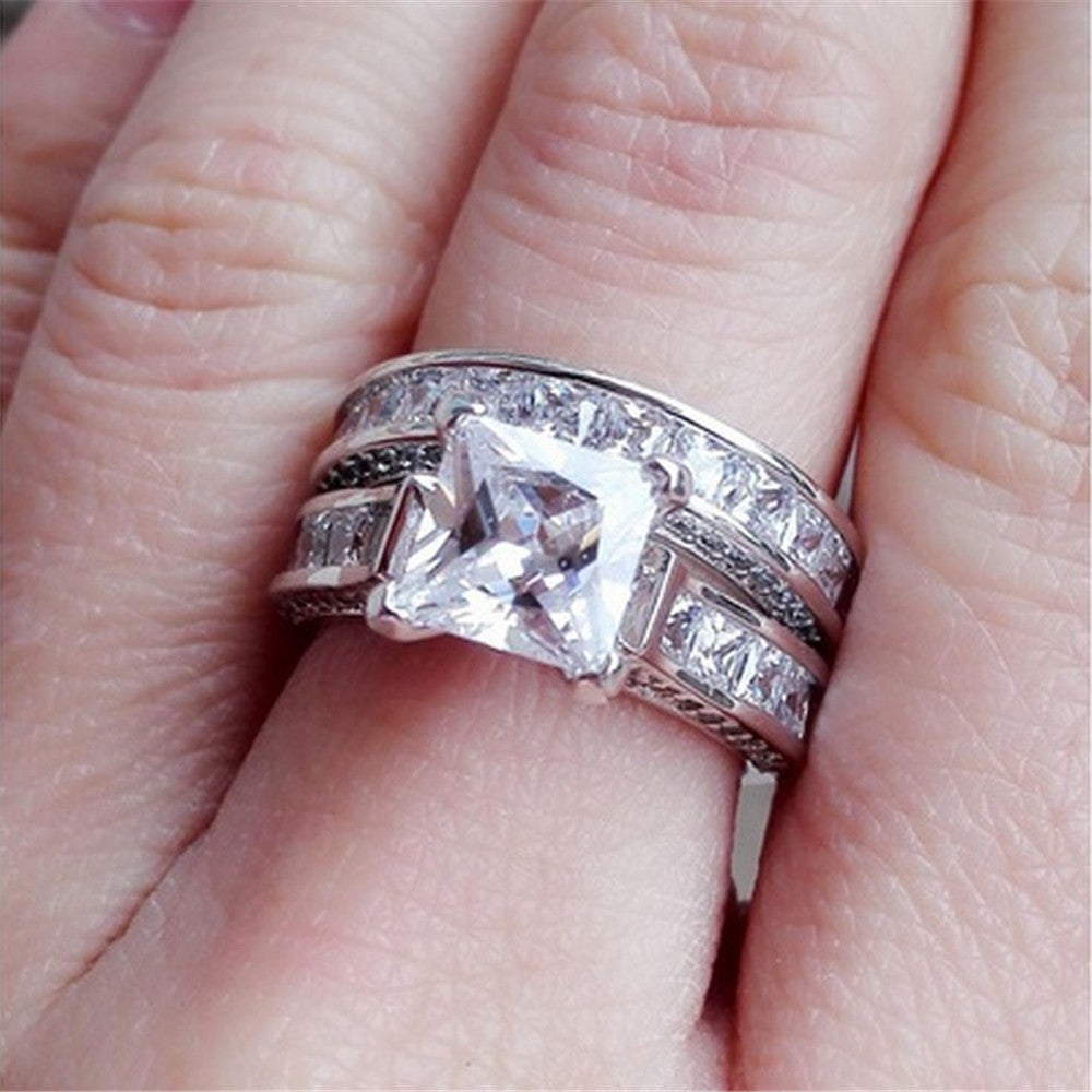 Love: Promise Wedding Engagement Ring Sets