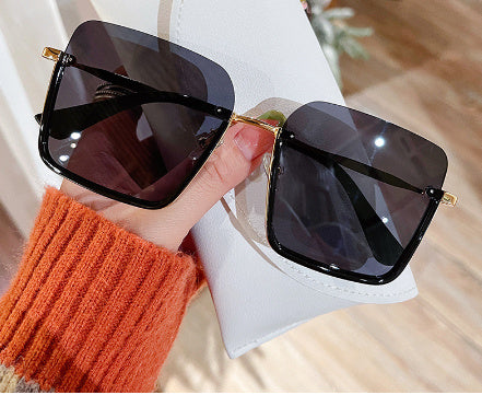 Sunglasses With UV Protection