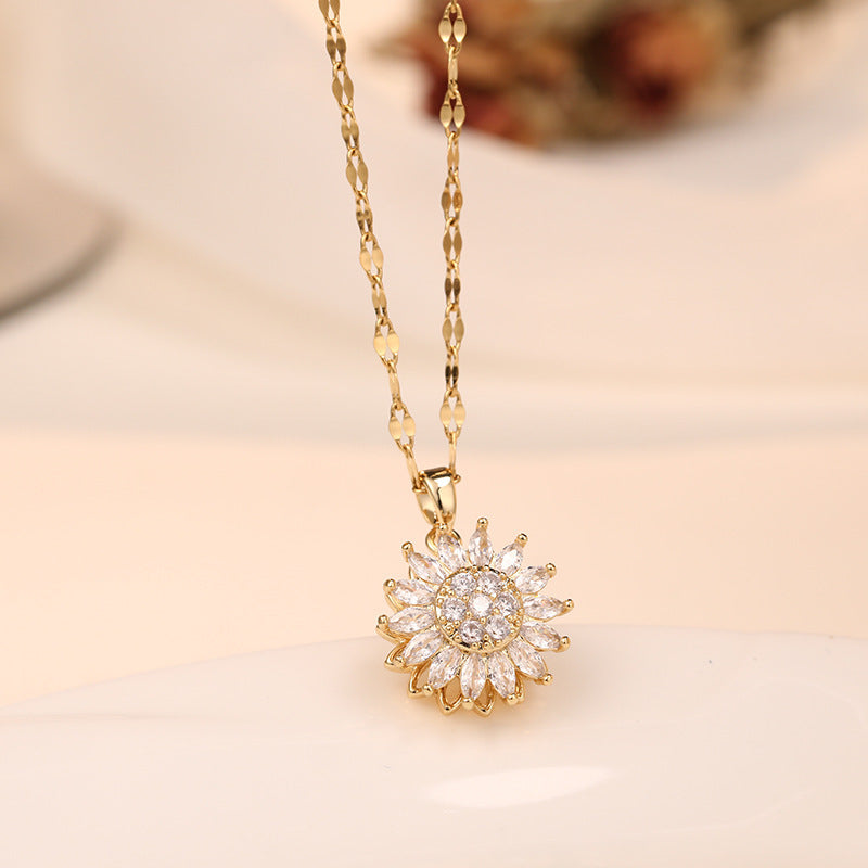 Vany: Rotatable Sunflower Necklace