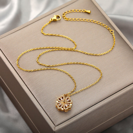 Flovy: Love Folding Necklace