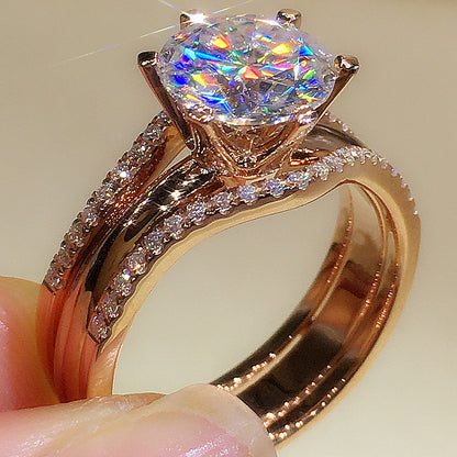 Classic: Six-claw Cubic Zirconia Ring