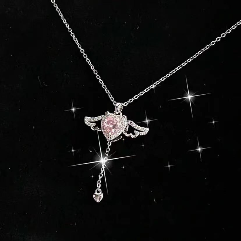 Vanny: Moving Cupid Heart Angel Wings